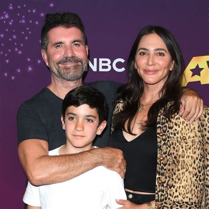 Simon Cowell's Wealth Unveiled: Net Worth And Wife's Impact